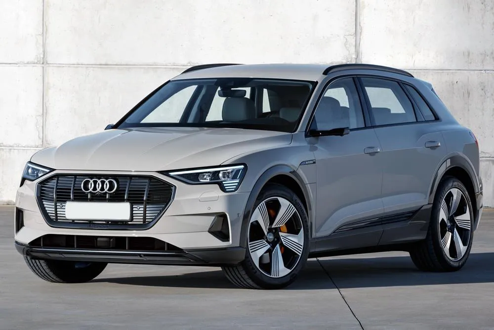 e-tron SUV  2019 --&gt;